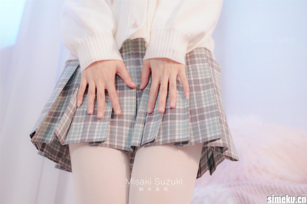 图片[3]-[魅惑制服]JK连裤袜特写，粉嘟嘟太有邻家妹妹气质，附更衣视频！[50P-1V][BX0018]-次元集