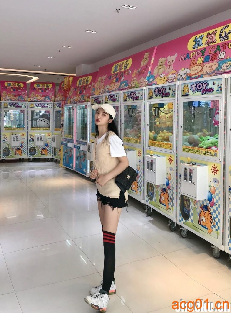 [足控名站]最爱帆布鞋写真图集合集打包下载+持续更新